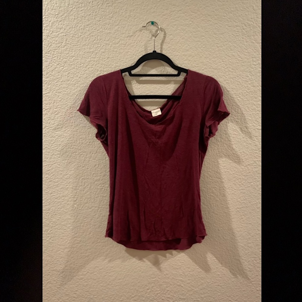 Essentails Maroon Super Comfy/Lightweight T-Shirt